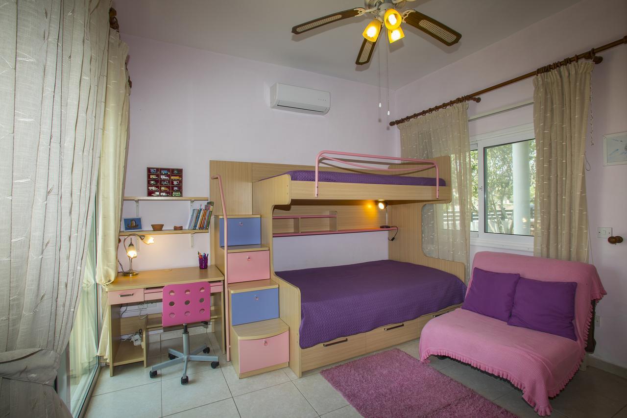 Villa Elias Ayia Napa Exterior foto
